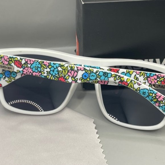 TWO New Quiksilver Sunglass Set - Picture 2 of 9